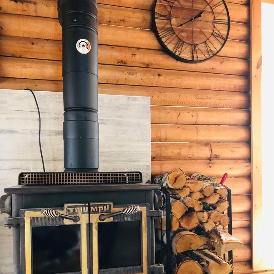 Le Chalet Au Souvenir Bouchette Exteriör bild